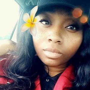 Meet your Posher, Myeisha